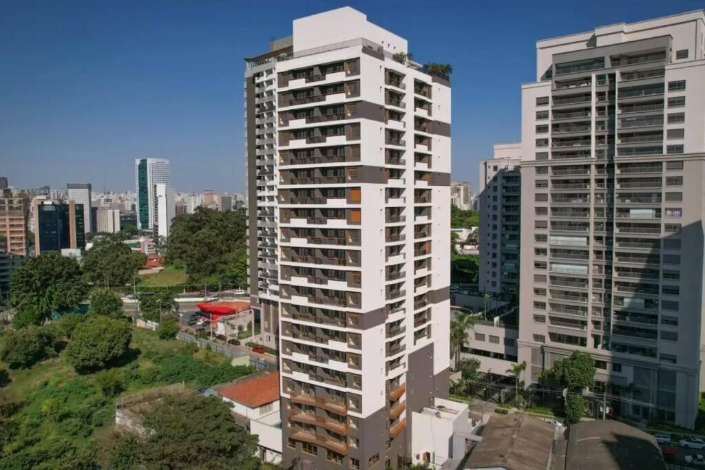 Uruguayos- 2 Quartos 2 Banheiros, Perto Do Metro E Da Usp